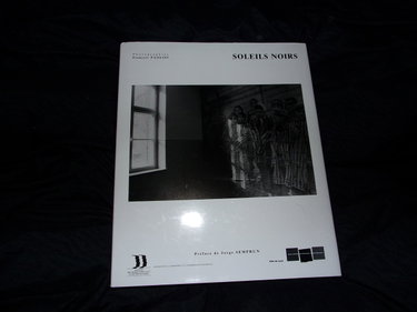 Couverture de Soleils noirs