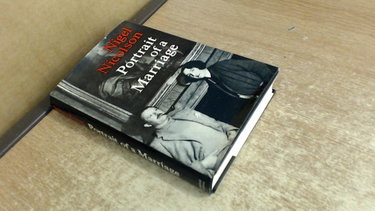Couverture de PORTRAIT OF A MARRIAGE.