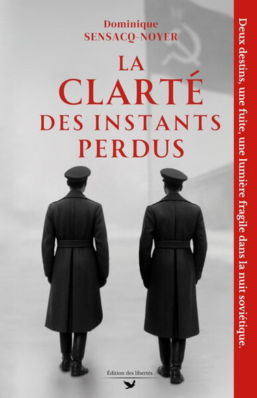 Couverture de La clarté des instants perdus