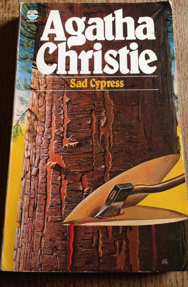 Couverture de Sad Cypress par Agatha Christie