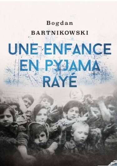 Couverture de Une enfance en pyjama rayé