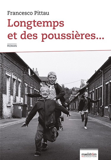 Couverture de Longtemps et des poussières... par Francesco Pittau