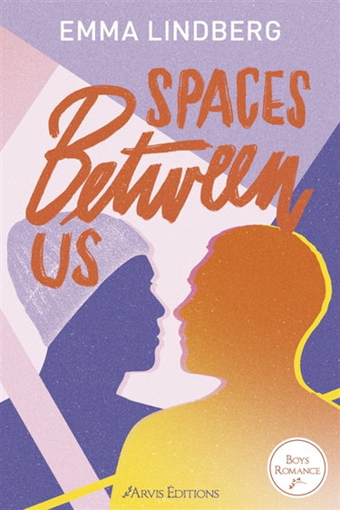 Couverture de Spaces between us