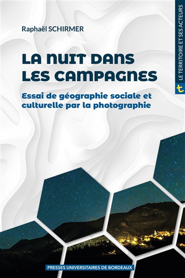 Couverture de La nuit dans les campagnes : essai de géographie sociale et culturelle par la photographie