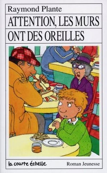Couverture de Attention, les murs ont des oreilles
