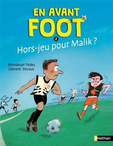 Couverture de En avant foot. Vol. 2. Hors-jeu pour Malik ?