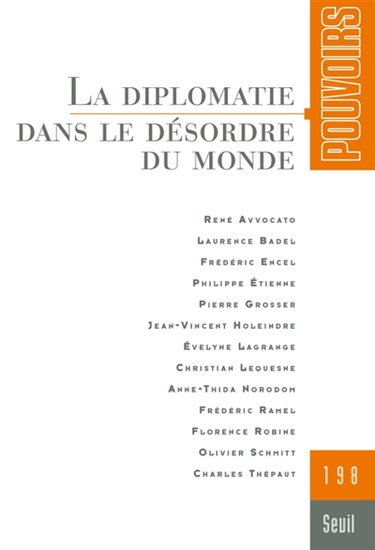 Couverture de Pouvoirs, n° 198. La diplomatie dans le désordre du monde
