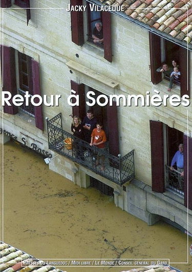Couverture de Retour à Sommières : vies et Vidourle