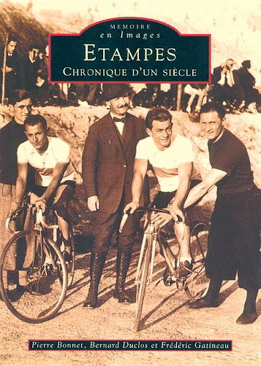 Couverture de Etampes chronique d'un siècle
