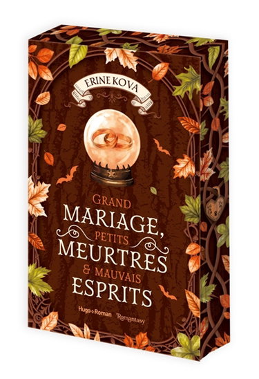 Couverture de Grand mariage, petits meurtres & mauvais esprits par Erine Kova