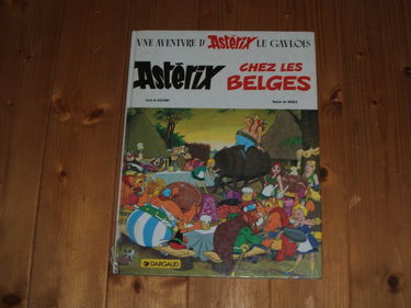 Astérix - 24 - Astérix chez les Belges