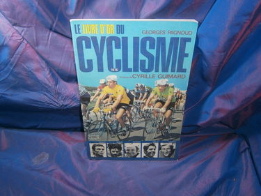 Le Livre d'or du cyclisme 1976