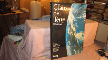 CLAIRS DE TERRE