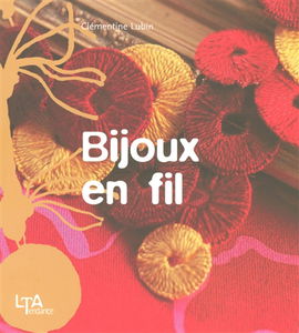 Bijoux en fil
