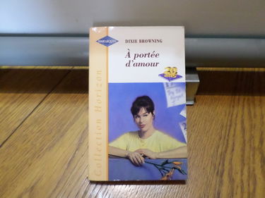 FUGUE EN ROBE BLANCHE