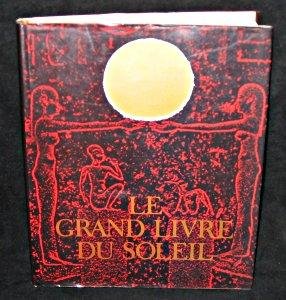Couverture de Le grand livre du soleil par Collectif