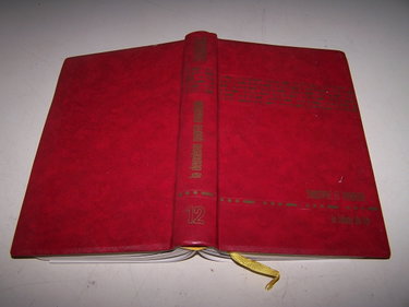 Couverture de MEMOIRES SUR LA DEUXIEME GUERRE MONDIALE.TOME DOUZIEME.TRIOMPHE ET TRAGEDIE.LE RIDEAU DE FER.1945.