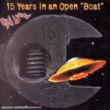Couverture de 15 Years In An Open Boat par Various