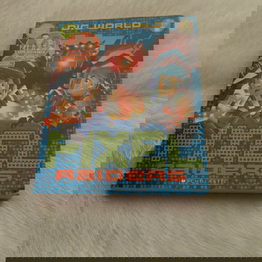 Pixel Raiders 1: Dig World