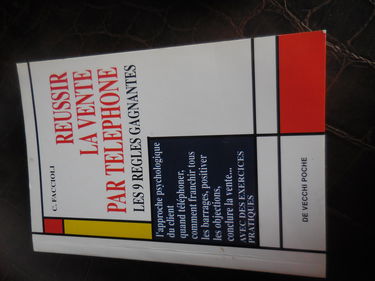 Réussir la vente par téléphone : techniques et conseils