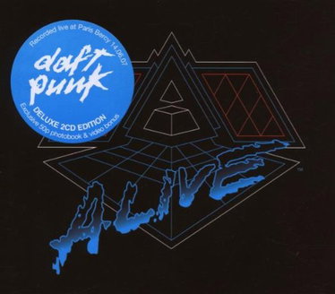 Couverture de Alive 2007 (Edition limitée - inclus livre-CD 54 pages + plage CD-Rom)