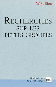 Recherches sur les petits groupes