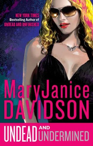 Couverture de Undead and Undermined par MaryJanice Davidson