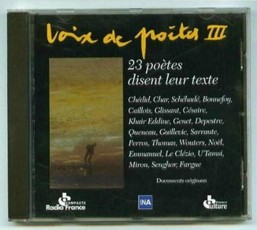 Couverture de Voix de poètes 3 : 23 poètes disent leur texte (Bonnefoy, Char, Caillois, Chedid, Césaire) par Various