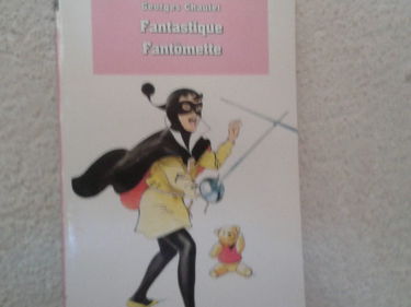Fantastique Fantômette : Collection : Bibliothèque rose cartonnée & illustrée