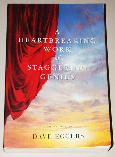 Couverture de A Heartbreaking Work of Staggering Genius