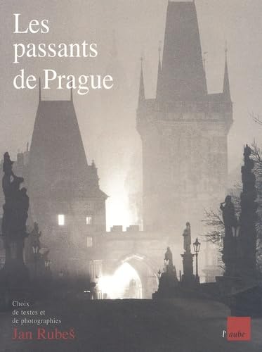 Les passants de Prague