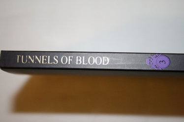 Couverture de Tunnels of Blood - The Saga of Darren Shan, Book 3