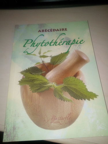 abécédaire de phytothérapie [Paperback] Editions butterfly