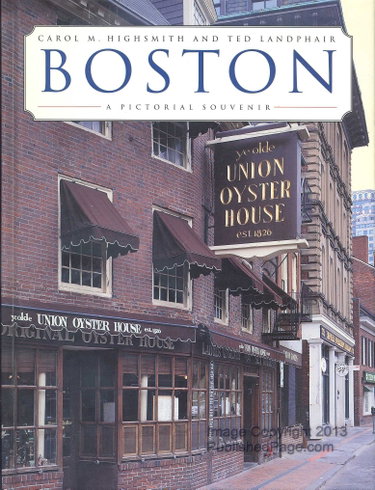 Couverture de Boston: A Pictorial Souvenir