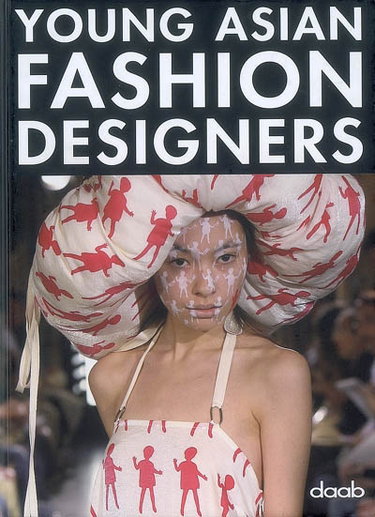Couverture de Young Asian fashion designers