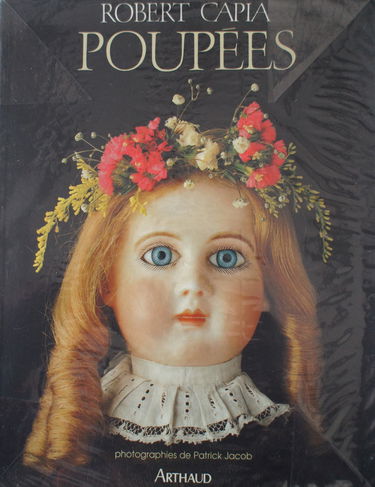 Poupées