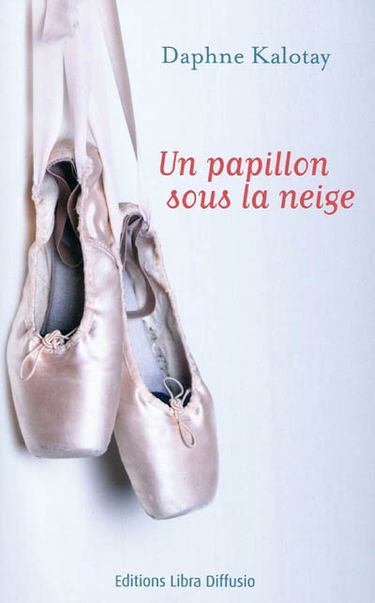 Un papillon sous la neige