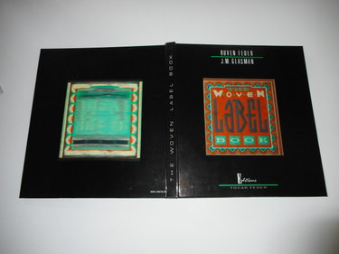 Couverture de The Woven label book par Ruven Feder