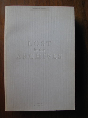 Couverture de Lost in the Archives
