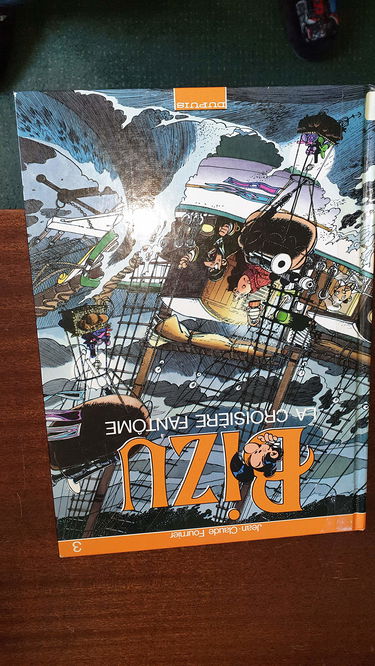 Bizu. Vol. 3. La Croisière fantôme