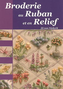 Broderie au ruban et en relief : une interprétation des merveilles de la nature