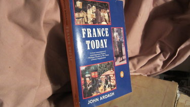 Couverture de France Today: A New And Revised Edition of France in the 1980S