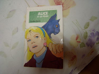 Alice et les félins
