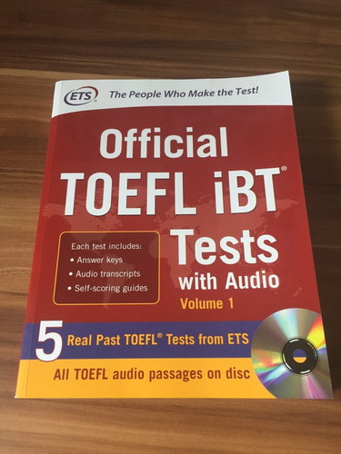 Couverture de Official Toefl ibt Tests: With Audio