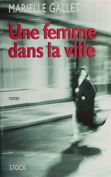 Une femme dans la ville