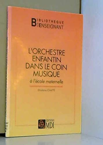 L'Orchestre enfantin dans le coin musique à l'école maternelle