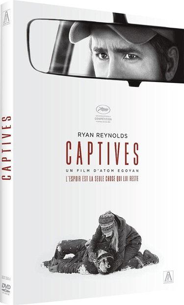Couverture de Captives