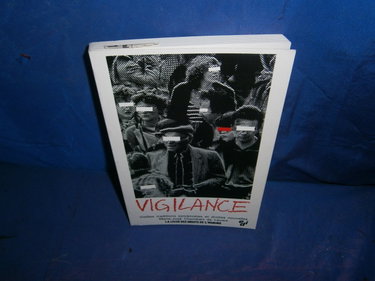 Couverture de Vigilance : Vieilles traditions extrémistes et droites nouvelles