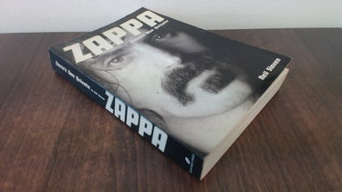 Couverture de Electric Don Quixote: The Story of Frank Zappa