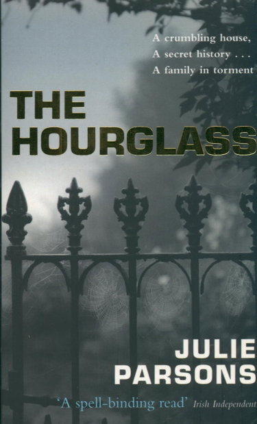 Couverture de The Hourglass
